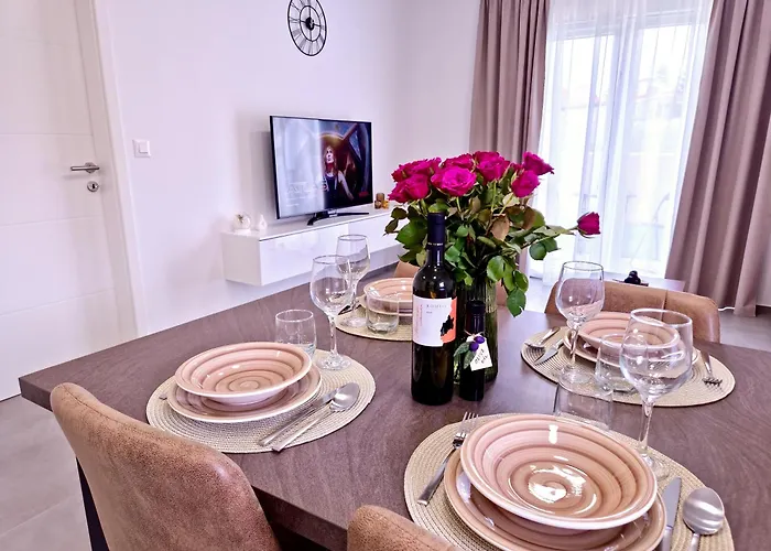 Apartman Laura & Nino *